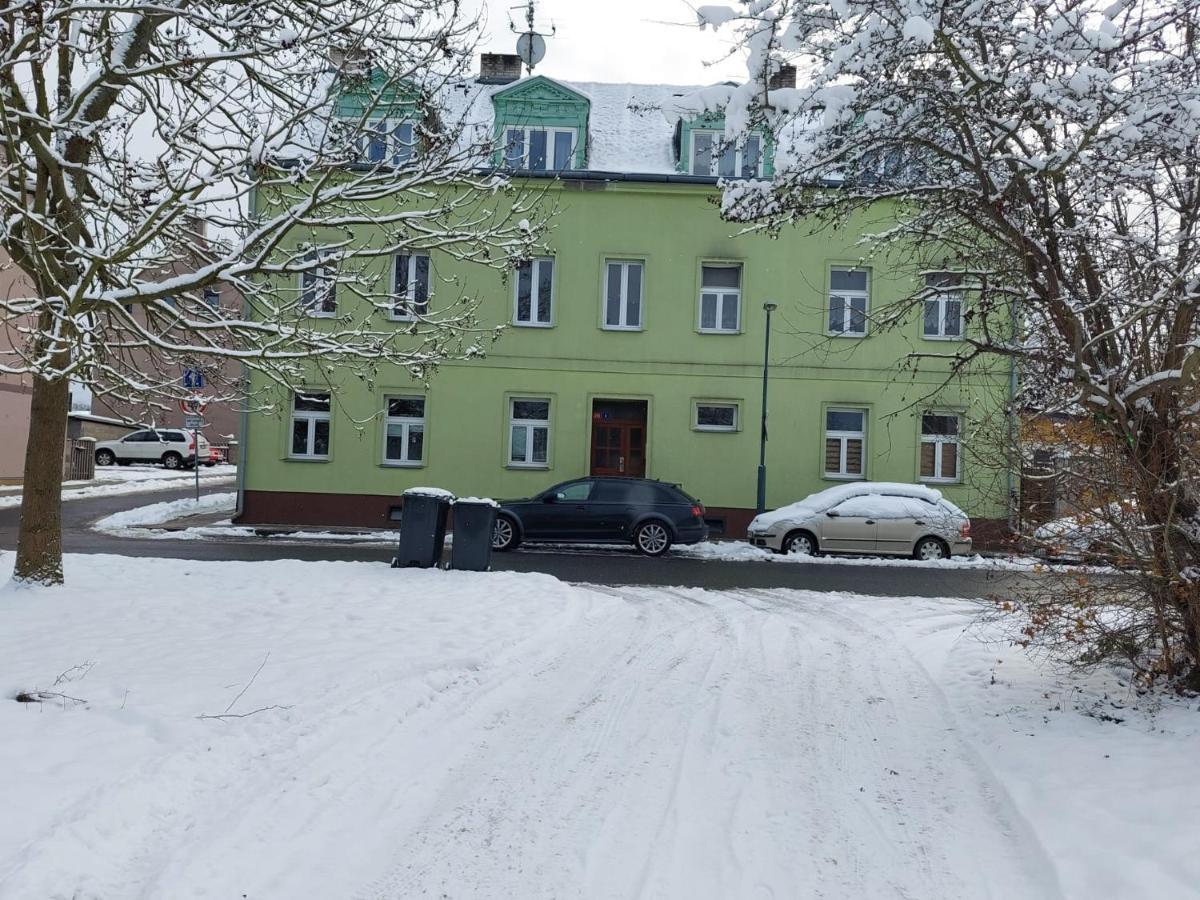 Apartment 35M2 Karlovy Vary Esterno foto